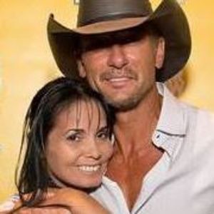 Meet your Posher, Cynthia